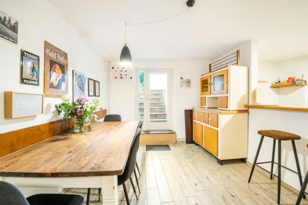 Grosszuegige 185M2-Altbauwohnung In Bestlage 7Zimmer-2Baeder-2Kuechen-2Wcs Hamburg Exterior photo